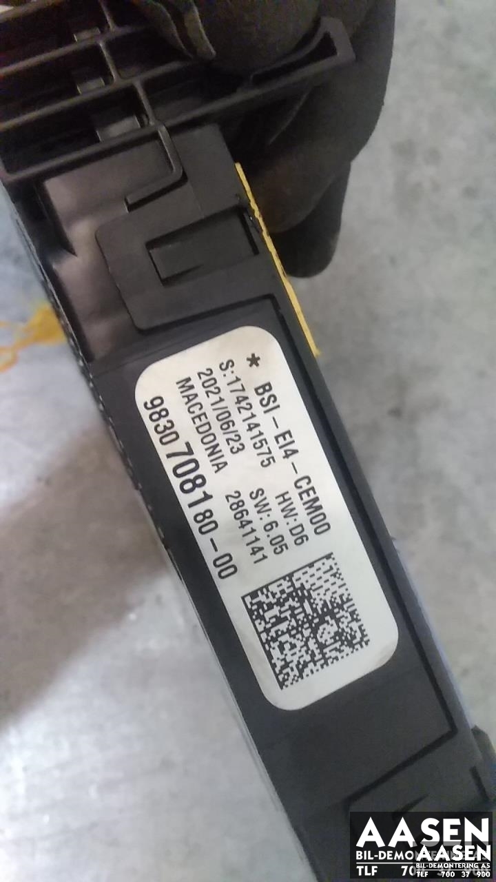 Sikringsboks kupe til Peugeot e-2008 2019-->> (DELPHI|9830708180-00|9830708180|)