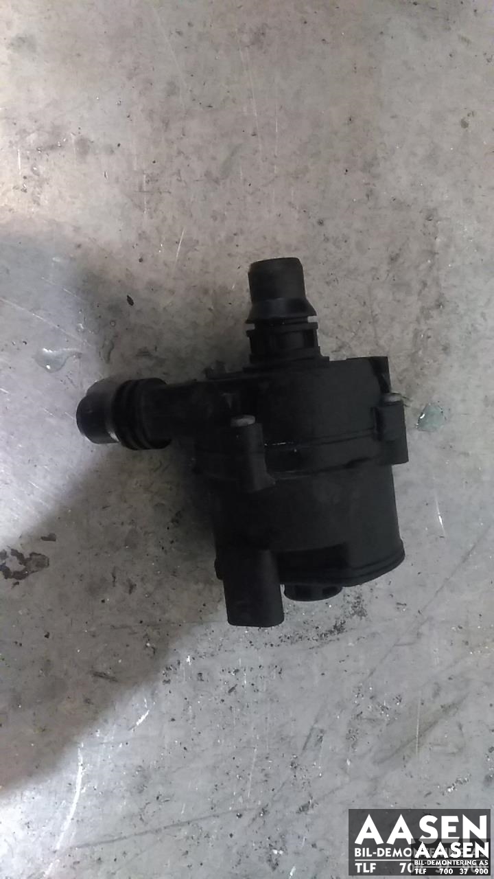 Vannpumpe elektrisk til BMW 5-Serie, 2017-->> (G30/G31) (G30/G31) (64 11 6 834 923)