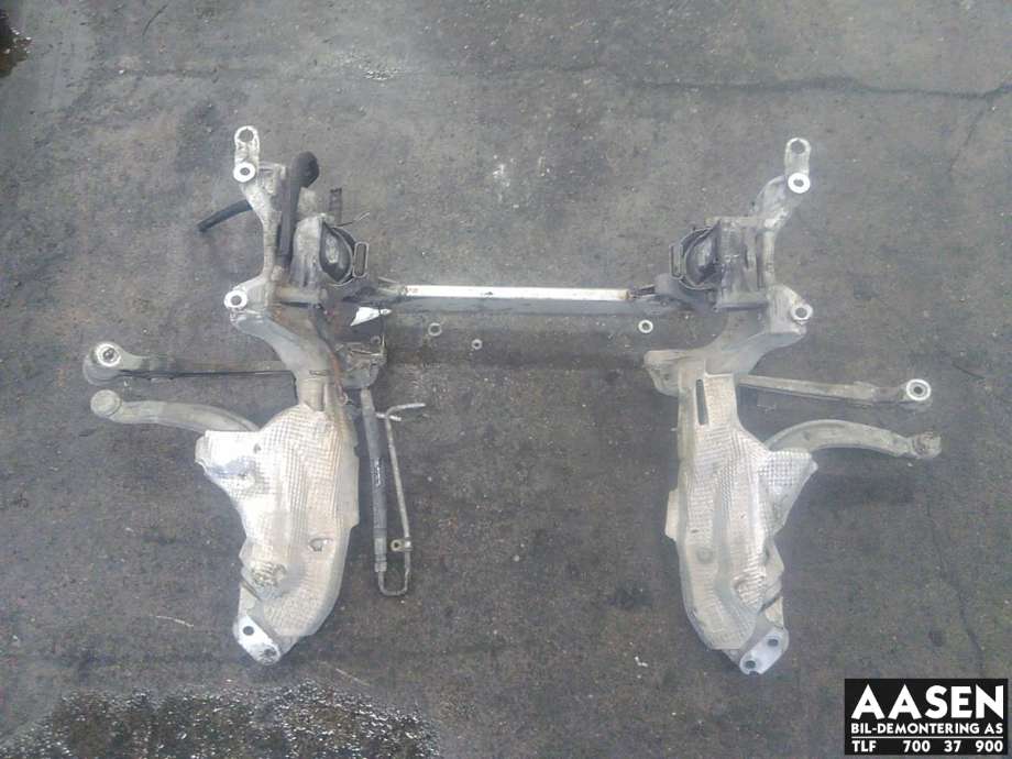 Travers foran hoved til Audi A4 2007-2014 (Type IV) (B8) (B8) (8T0 399 315 H|)