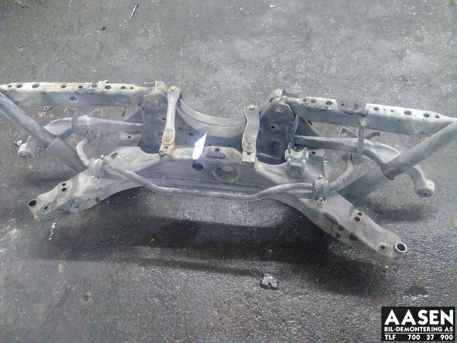 Travers bak til Nissan Qashqai 2010-2014 (Type I, Fase 2) (55401JD01A|)