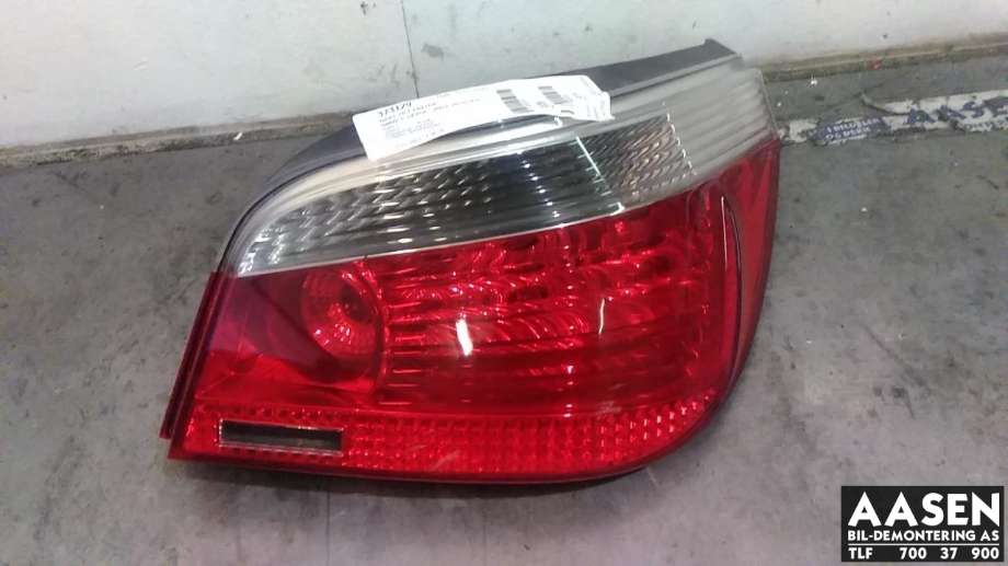 Baklykt høyre til BMW 5-Serie 2003-2010 (E60/E61) (E60/E61) (63 21 7 165 738|)