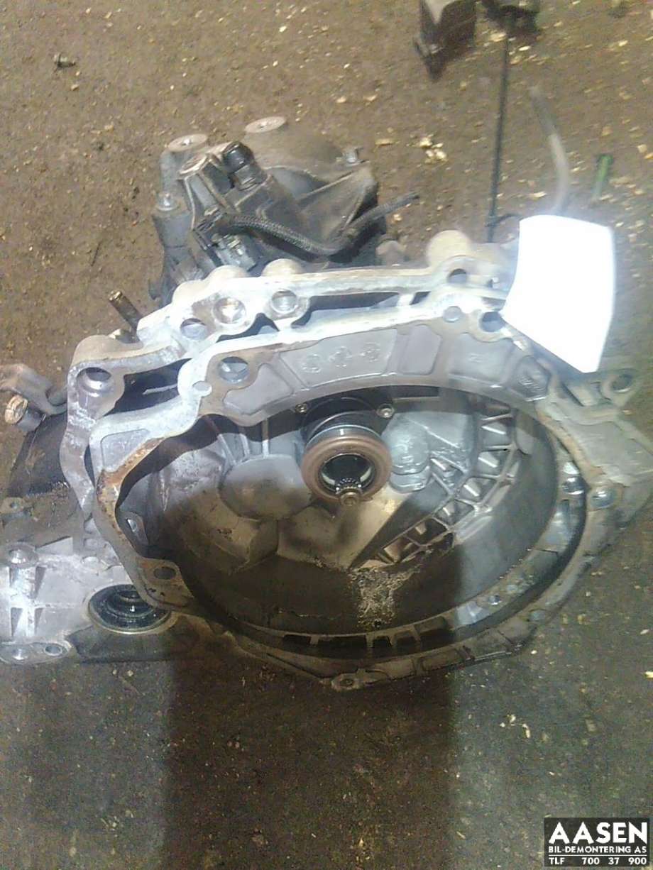 Girkasse manuell 6-trinn til Opel Corsa E 2015-2019 (24581499|95517680|57 00 648)