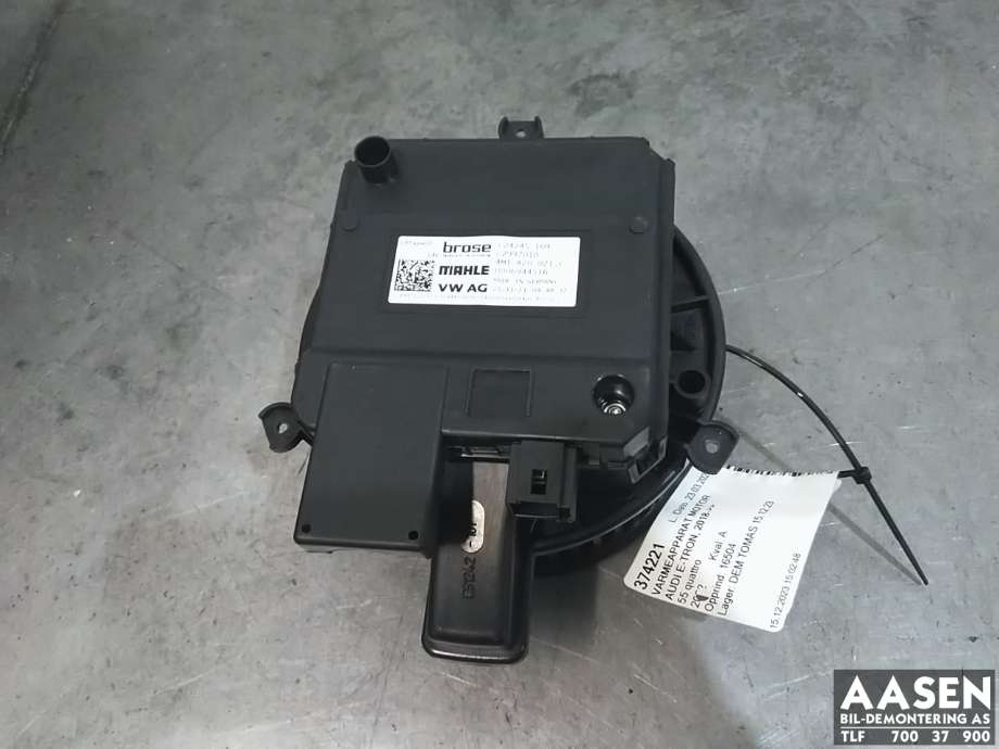 Varmeapparat motor til Audi e-tron, 2018-->>  (4M1 820 021 B)