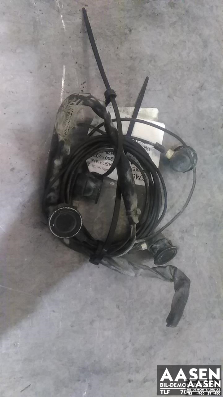 Parkeringssensor bak til Toyota Hiace, 2007-2012 (Fase 3)  