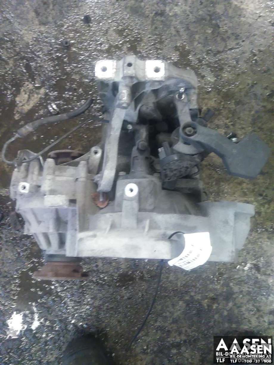 Girkasse manuell til VW Caddy 2010-2015 (Type III, Fase 2) (0A4 300 046 R|0A4 300 046 RX|MLU)
