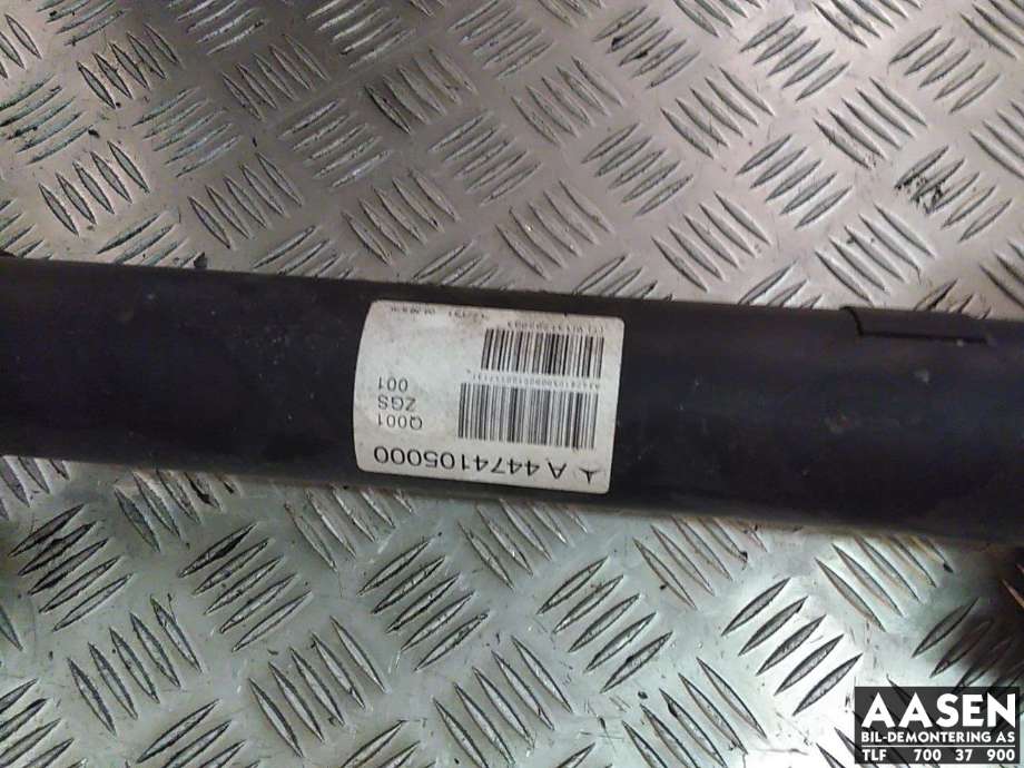 Mellomaksel bakre til Mercedes Vito 2014-->> (W447) (W447) (A 447 410 97 00|)