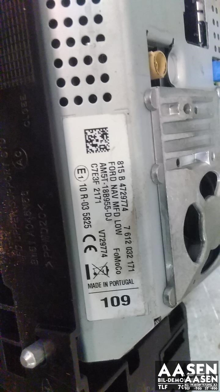 Bilstereo navigasjon skjerm til Ford Focus 2011-2014 (Type III, Fase 1)  (AM5T-18B955-DJ|)
