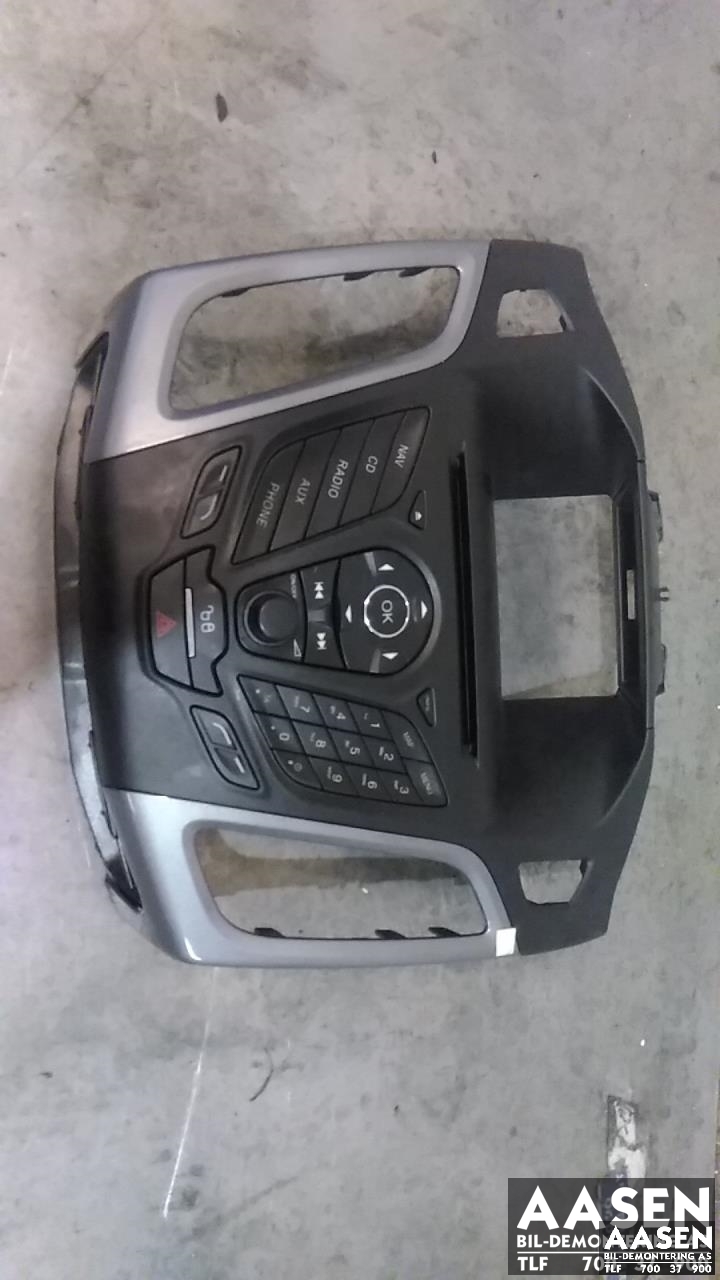 Bilstereo betjeningspanel til Ford Focus, 2011-2014 (Type III, Fase 1)  (AM5T18K811CD)