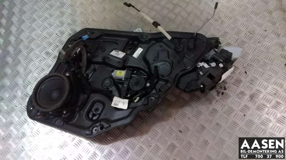 Ruteheis høyre bak til Volvo XC60, 2008-2013 (Type I, Fase 1) (30791020)