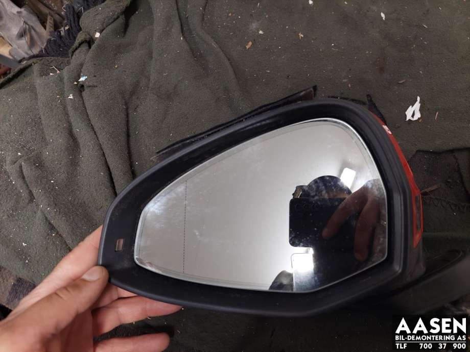 Speil venstre til Audi A4 2015-2019 (Type V, Fase 1) (B9) (B9) (8W1 857 409 M|)