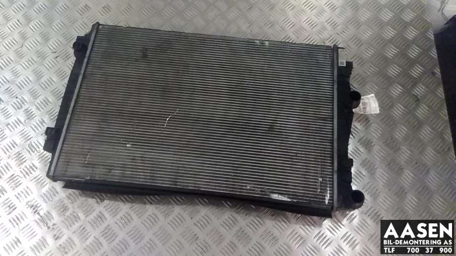 Radiator (automat gir) til VW Golf VII, 2012-2017 (Fase 1)  (5Q0 121 251 GR)