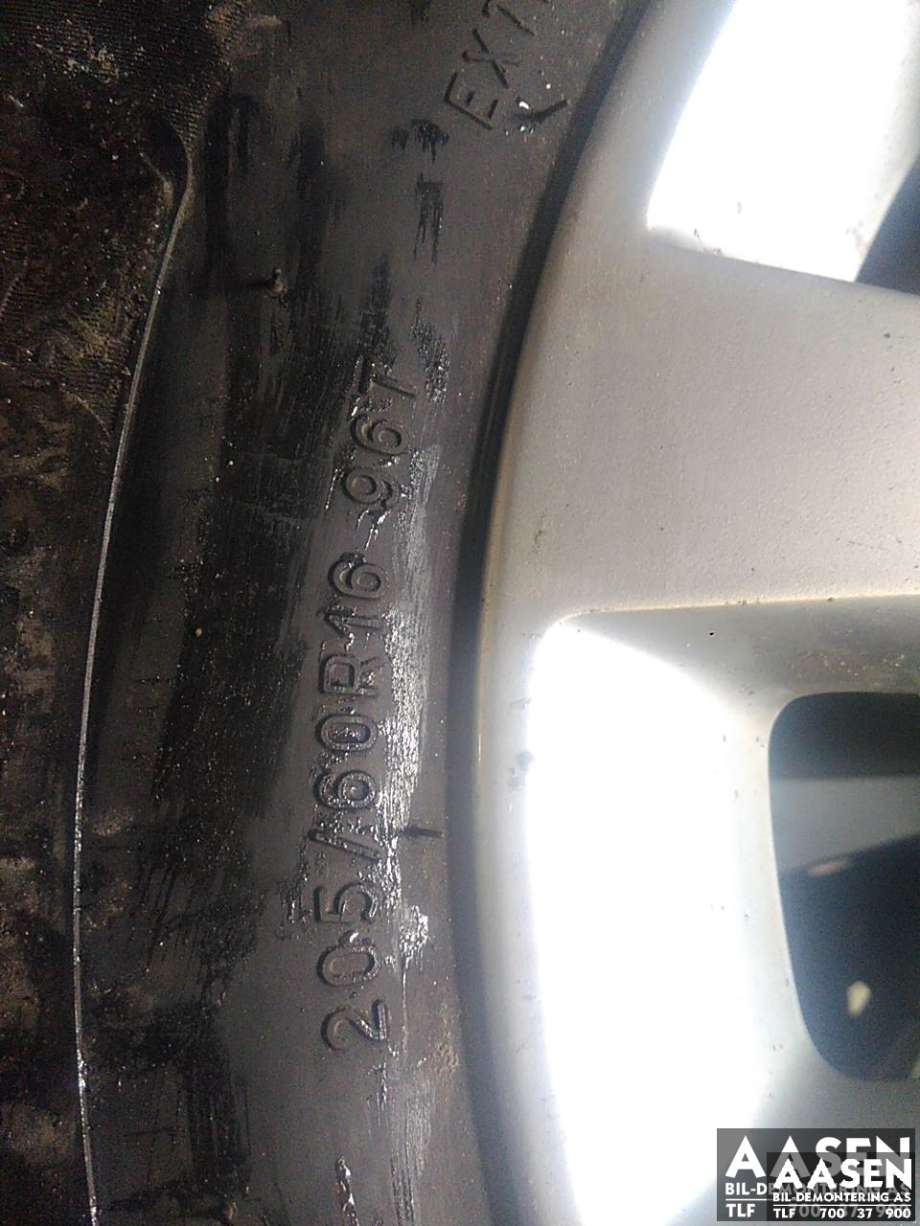 Hjulsett aluminium vinter til Toyota Prius +7 2012-2020 (Type III) (stasjonsvogn) (stasjonsvogn)