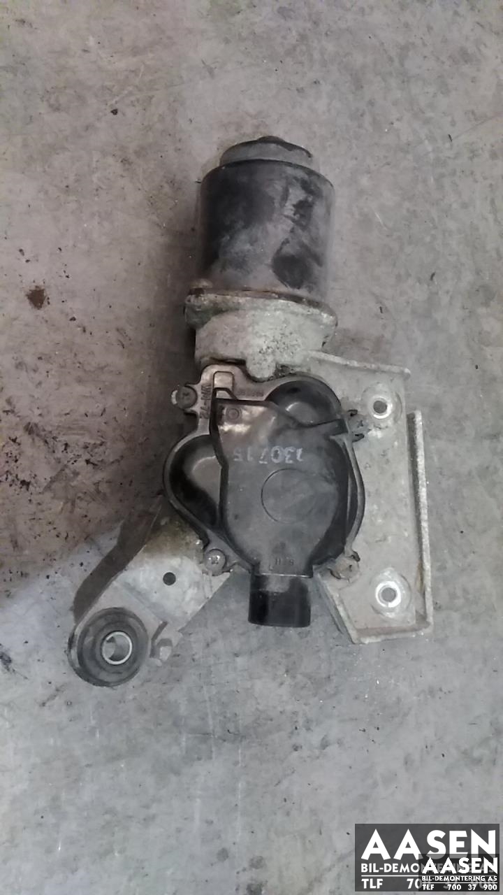Viskermotor frontrute til Nissan Navara, 2010-2015 (Fase 2) (D40) (D40) (28815EB400)