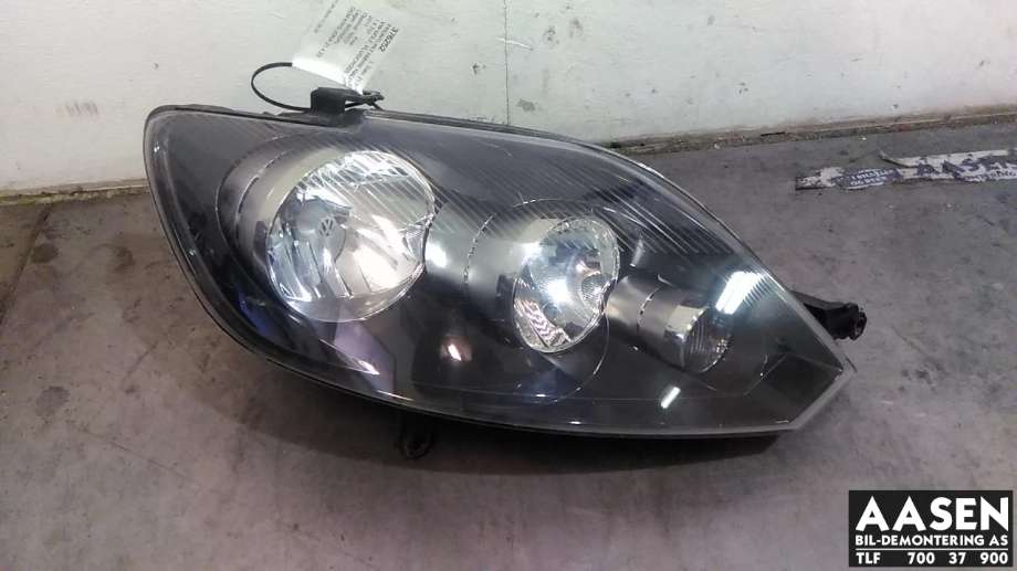 Frontlykt høyre halogen til VW Golf, Plus/Cross 2009-2013 (Fase 2) (HELLA|5M1 941 006 G|)