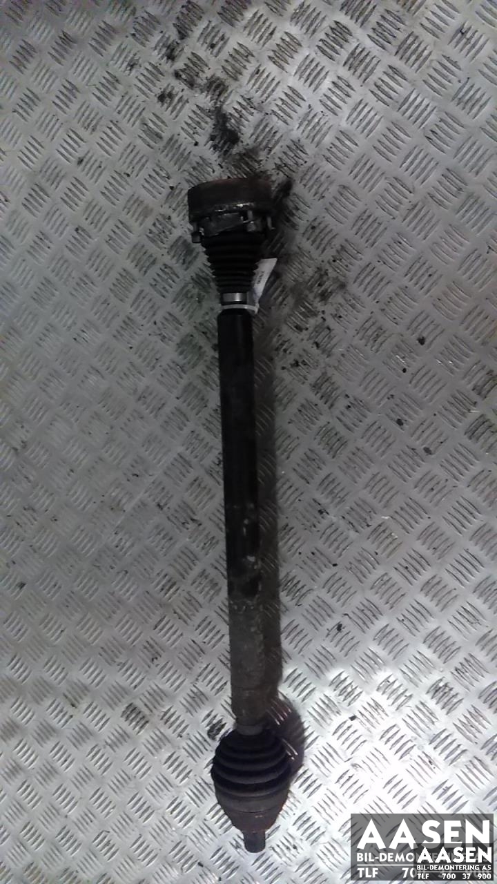 Drivaksel høyre foran, diesel/manuell til VW Passat, 2011-2015 (B7) (B7) (1K0 407 272 QN)