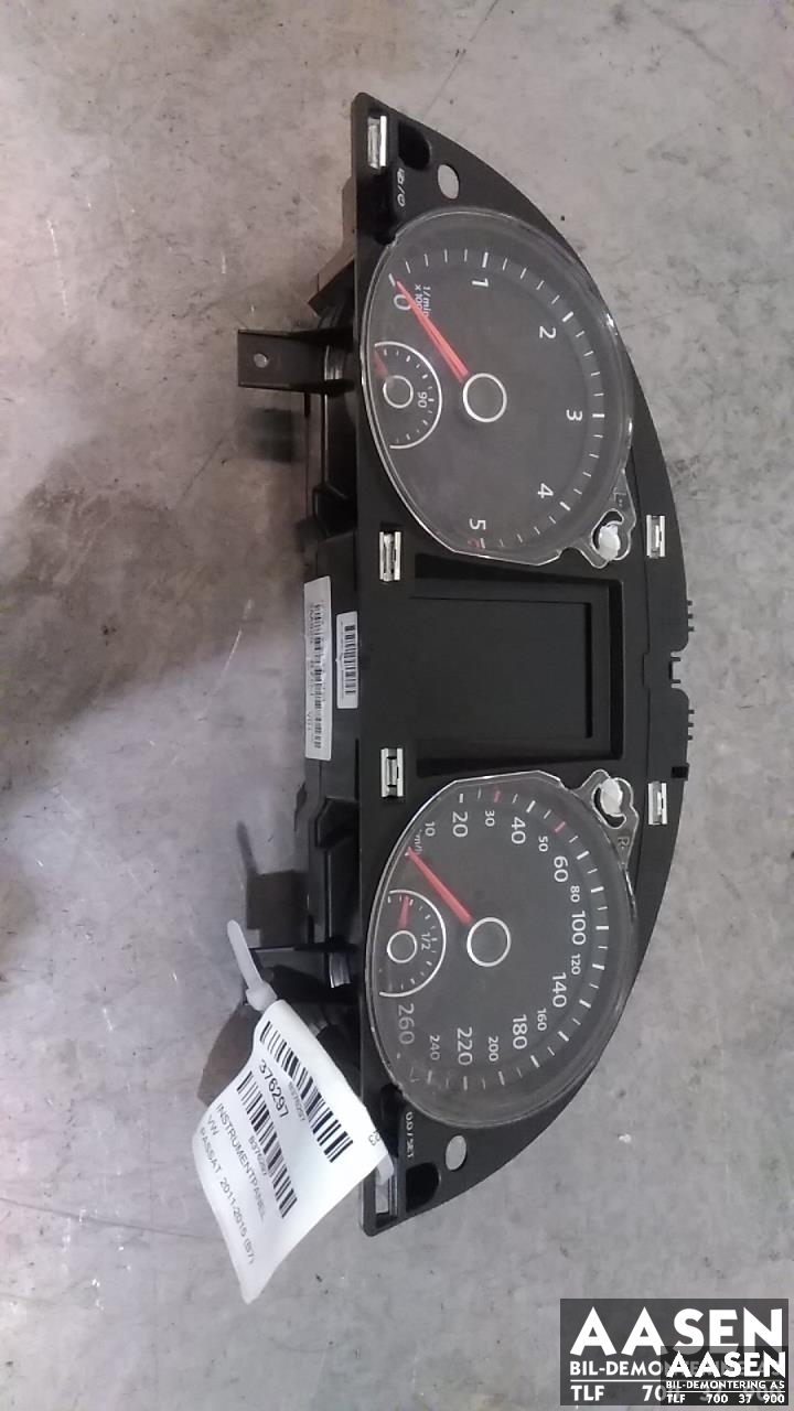 Instrumentpanel til VW Passat, 2011-2015 (B7) (B7) (3AA 920 870 J)