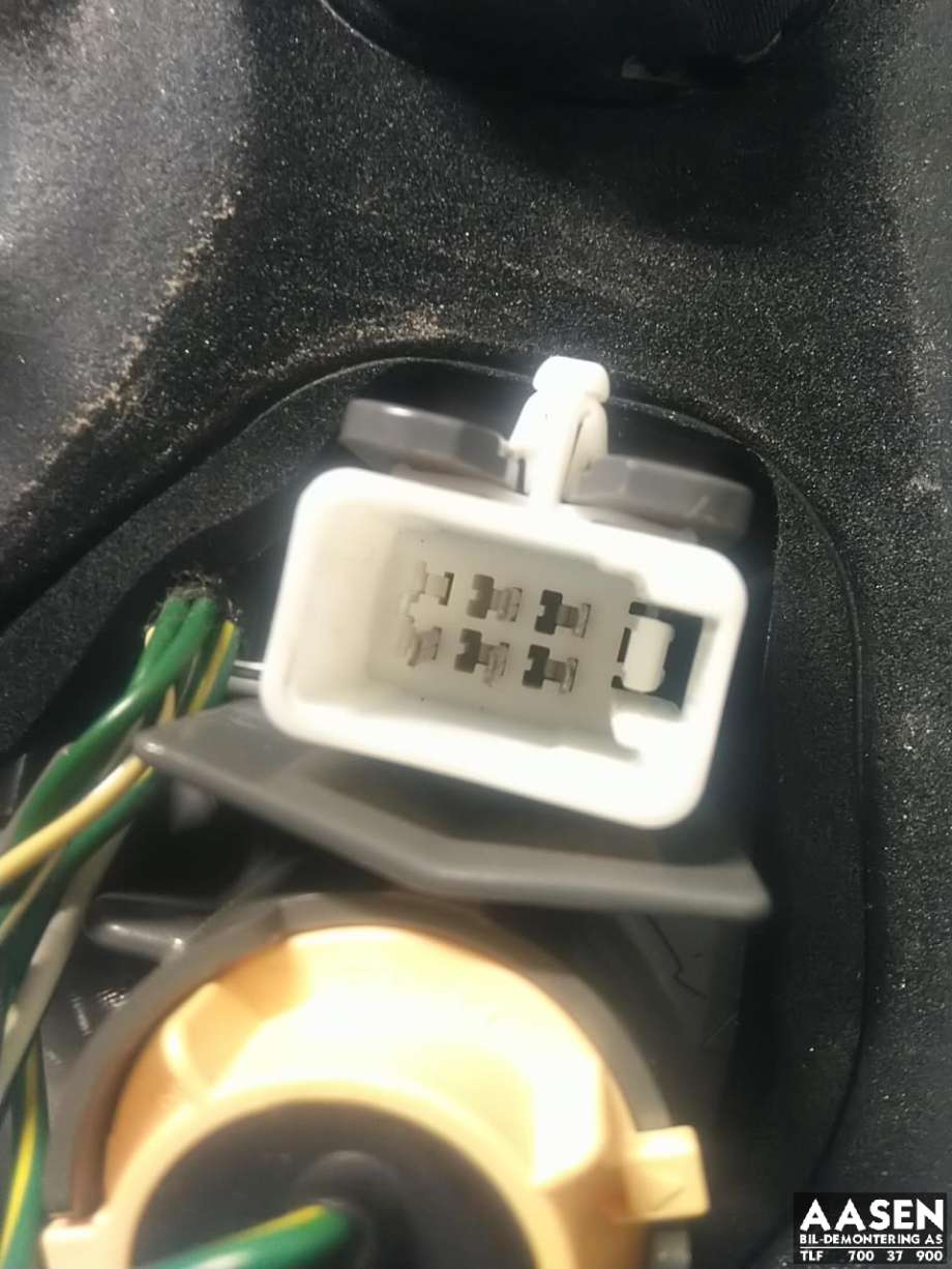 Baklykt høyre til Toyota Prius 2009-2016 (Type III) (COMBI) (COMBI) (8155147122|)