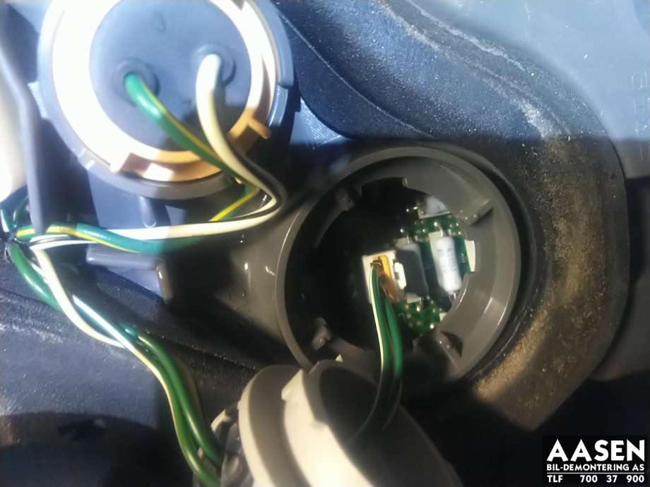 Baklykt høyre til Toyota Prius 2009-2016 (Type III) (COMBI) (COMBI) (8155147122|)