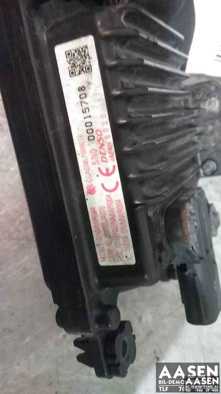 Sensor radar til Toyota Prius 2009-2016 (Type III) (COMBI) (COMBI) (DENSO|8821047020|)
