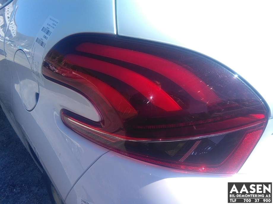 Baklykt venstre til Peugeot 208, 2012-2019 (Type I) (98 103 430 80|98 256 012 80)