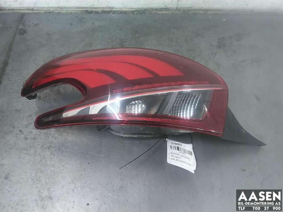 Baklykt venstre til Peugeot 208 2012-2019 (Type I) (98 103 430 80|98 256 012 80|)