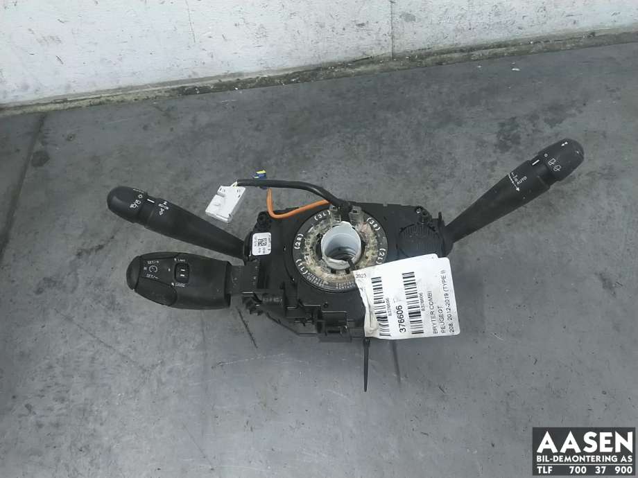 Bryter combi til Peugeot 208, 2012-2019 (Type I) (98 154 546 ZD)