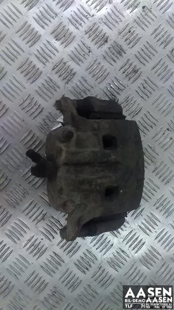 Bremsecaliper høyre foran til Nissan Navara, 2010-2015 (Fase 2) (D40) (D40) (41001EB30A)