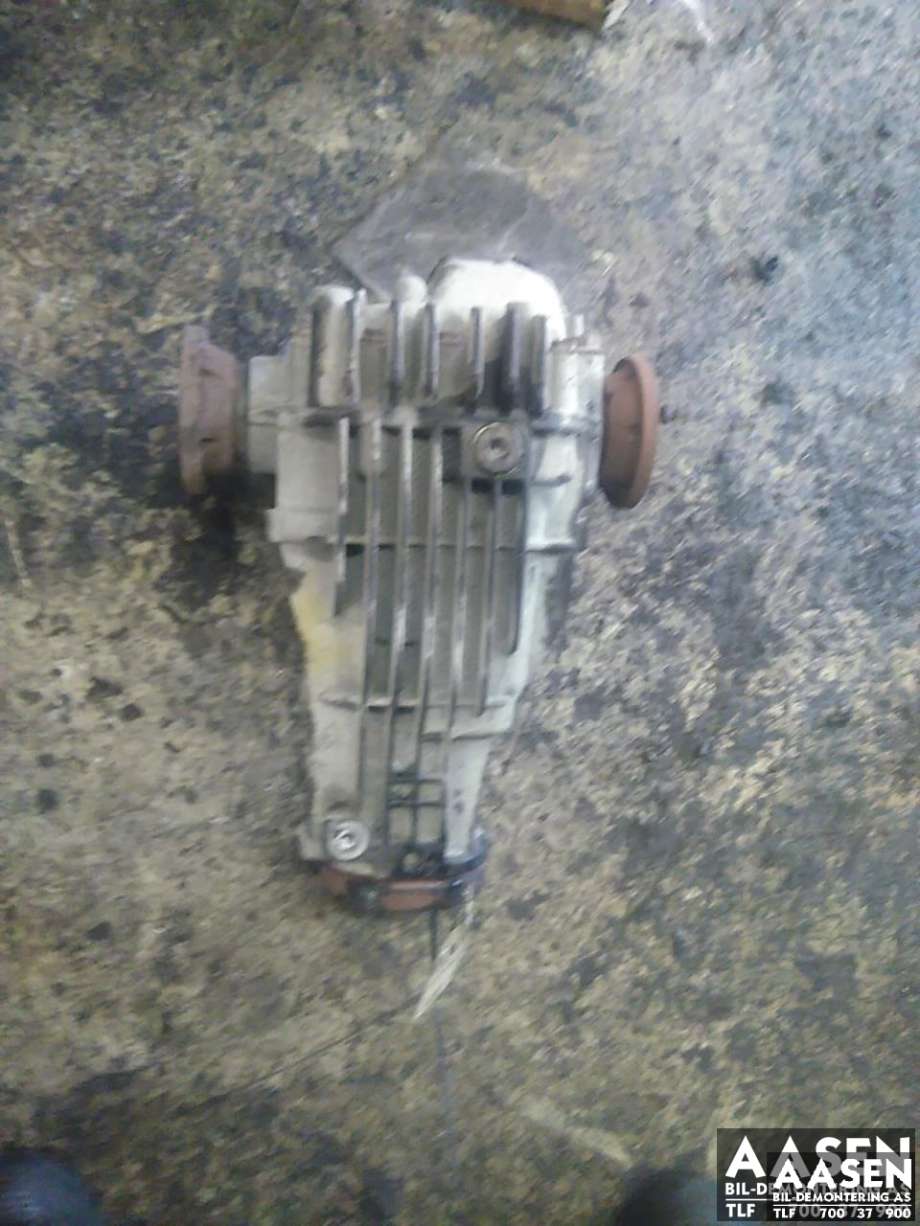 Kardang klokke bak til Audi A4, Allroad, 2009-2016 (Type I) (B8) (B8) (0BC 500 044)