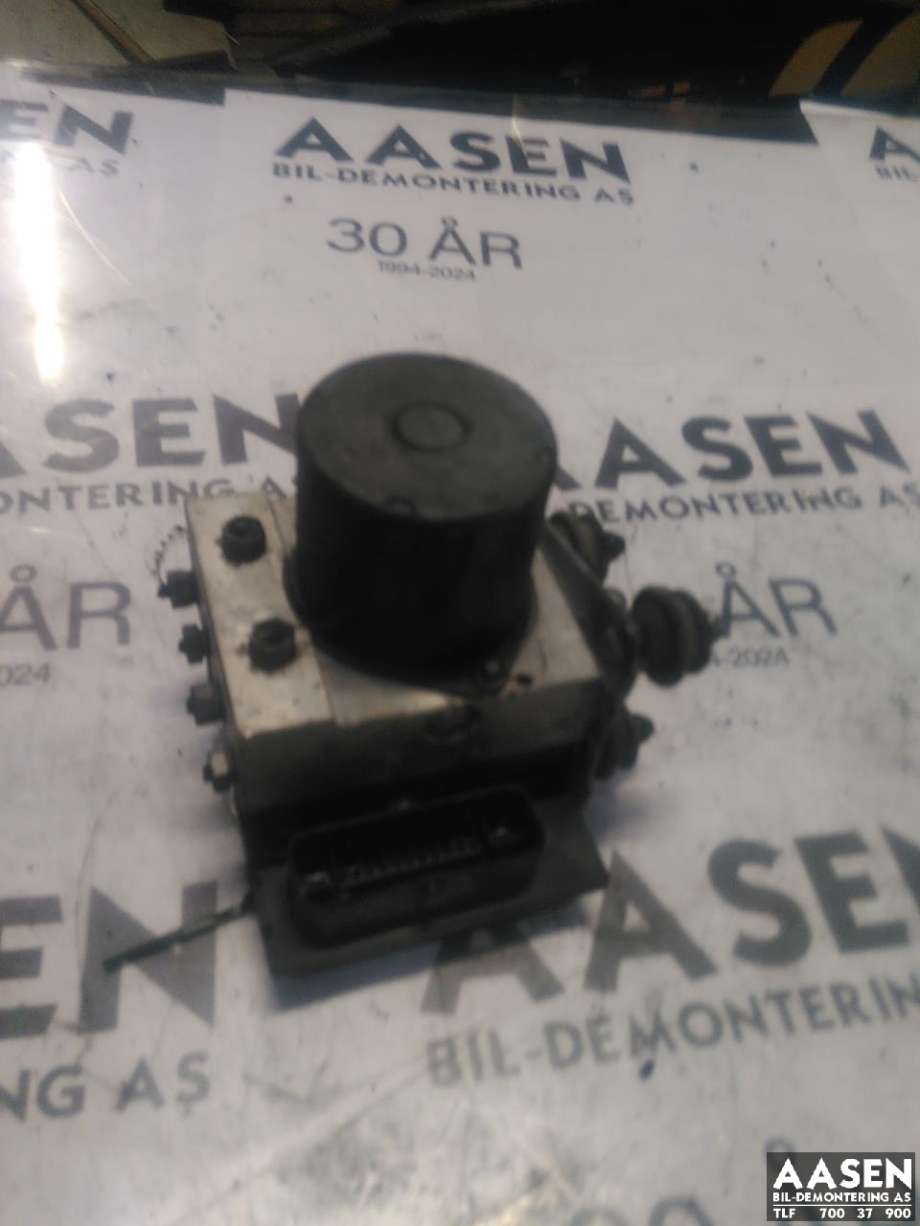 ABS sentral til Audi A4, 2007-2014 (Type IV) (B8) (B8) (8K0 614 517 CC)