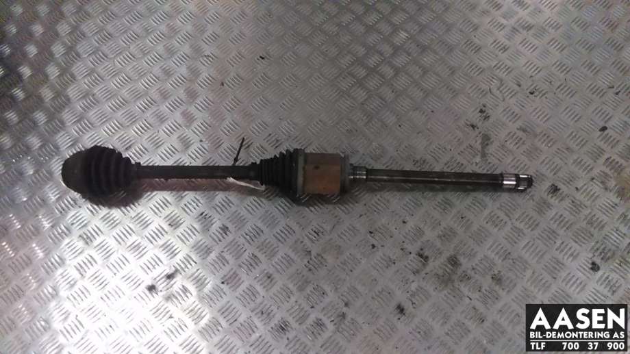 Drivaksel høyre foran, diesel/automat til BMW X3, 2010-2017 (F25) (F25) (31 60 8 675 014)
