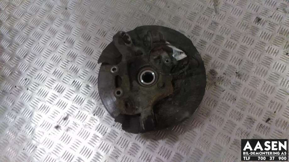 Hjulspindel venstre bak til BMW X3, 2010-2017 (F25) (F25) (33 40 6 797 569)