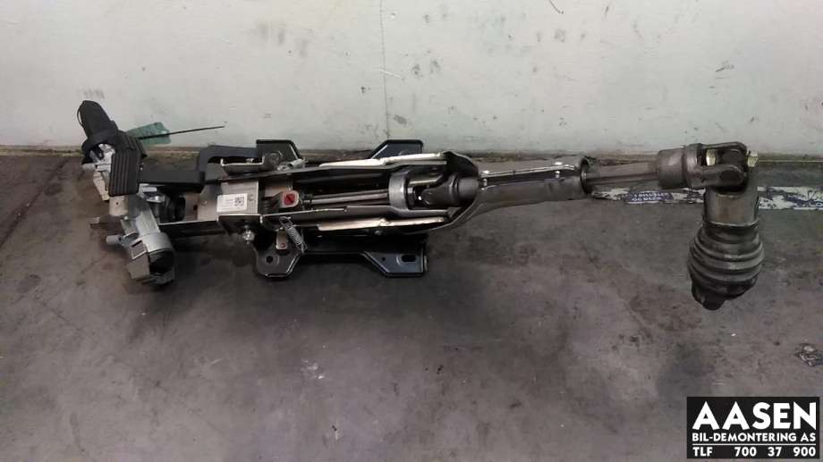 Rattaksel til Ford Transit, 2014-->>  (2682790)