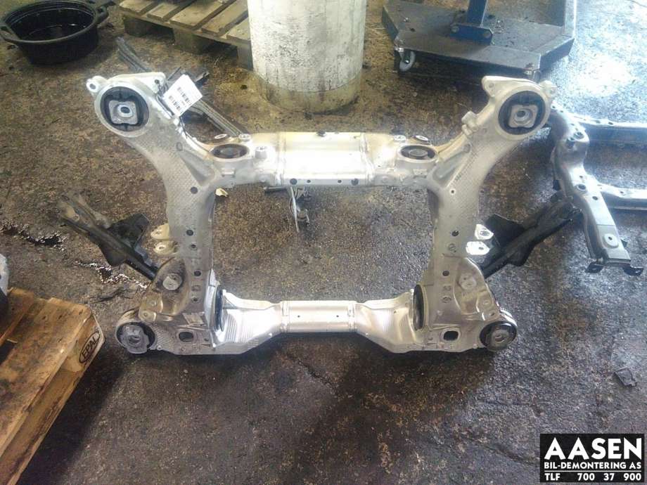 Travers bak til Mercedes EQS 2021-->> (V297) (V297) (A 297 350 09 00|A 297 350 09 01|)