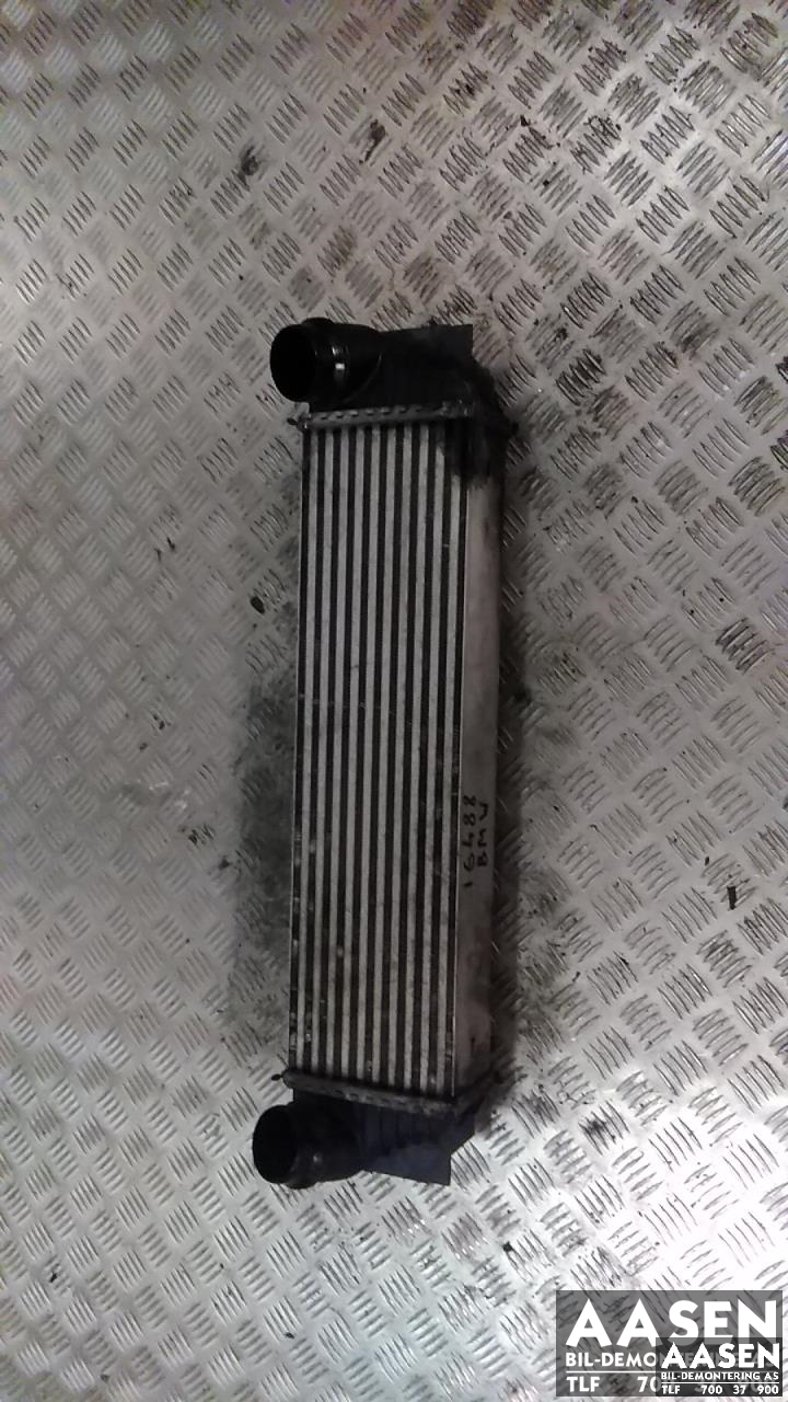 Intercooler til BMW 5-Serie, 2010-2017 (F10/F11) (F10/F11) (17 51 7 805 629)