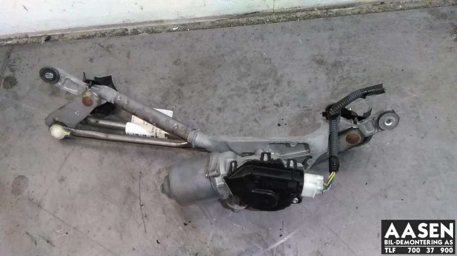 Viskermotor frontrute komplett m/overføring til Toyota Urban Cruiser, 2009-2014 (85110-52550)