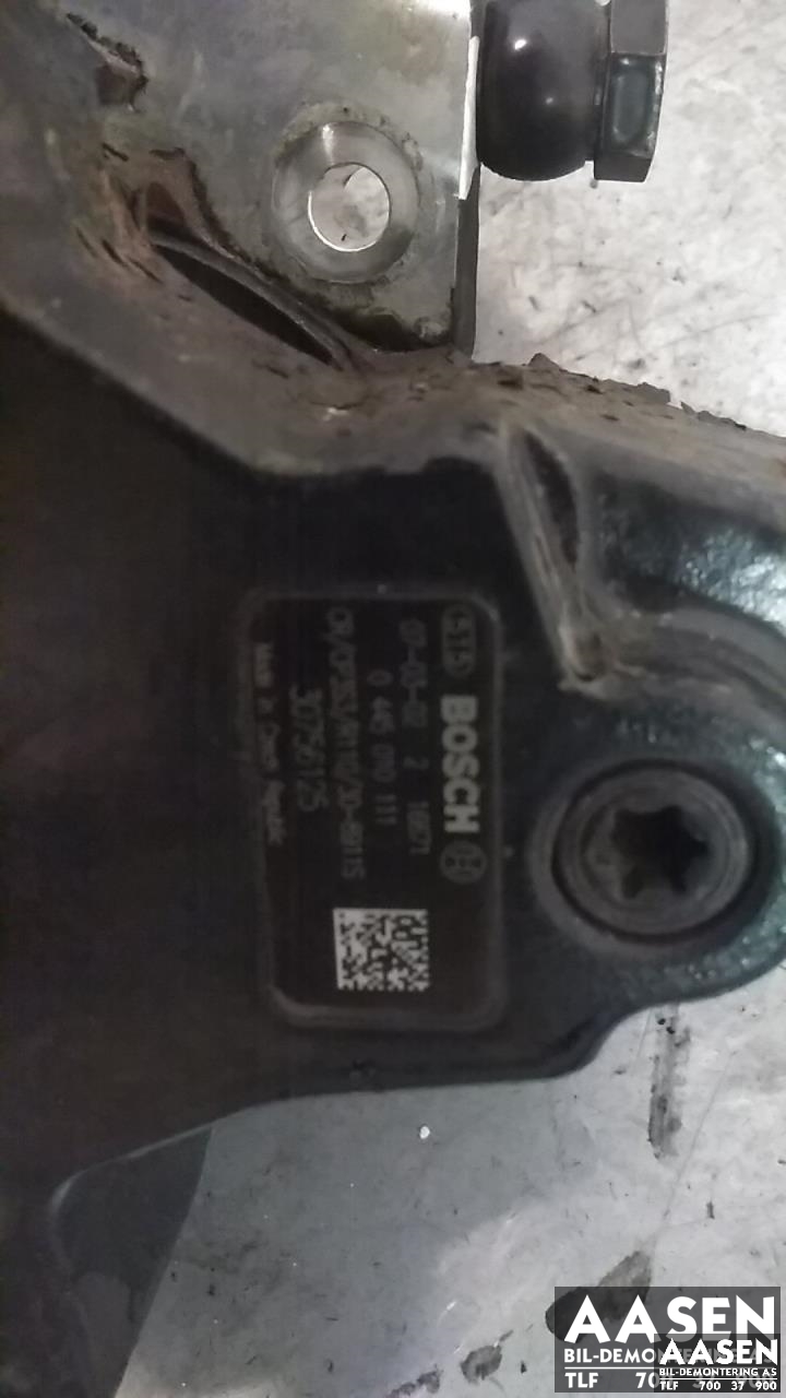 Dieselpumpe til Volvo V70 2005-2007 (Type II, Fase 2) (BOSCH|30756125|)