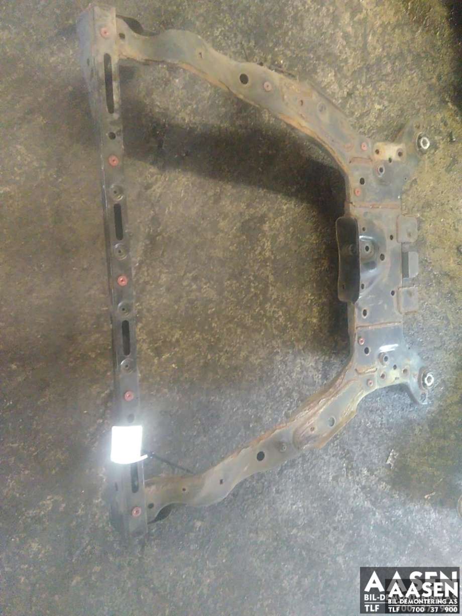 Travers foran hoved til Ford Mondeo 2014-2019 (Type V, Fase 1)  (2521056|)