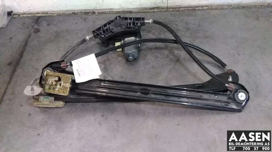 Ruteheis venstre foran til VW Golf VII 2012-2017 (Fase 1) (5G4 837 461 H|8W0 959 801|)