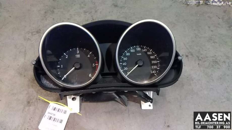 Instrumentpanel til Mazda 5, 2011-2015 (Type II)  