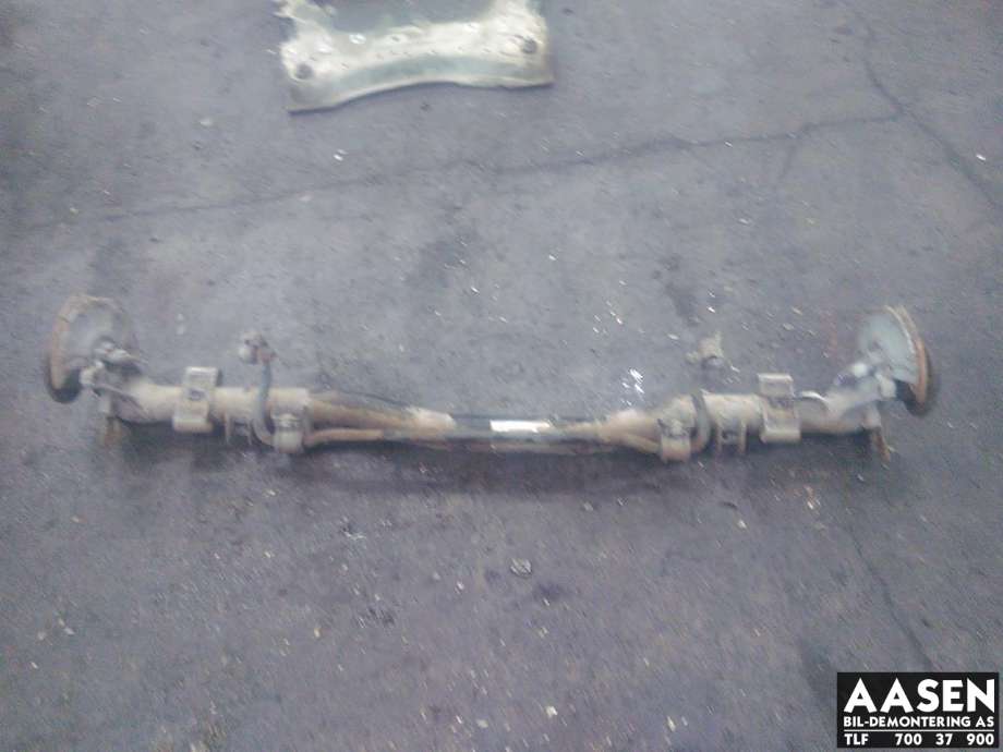 Bakaksel til VW Caddy 2010-2015 (Type III, Fase 2)  (2K0 501 101 S|2K5 501 101 E|)
