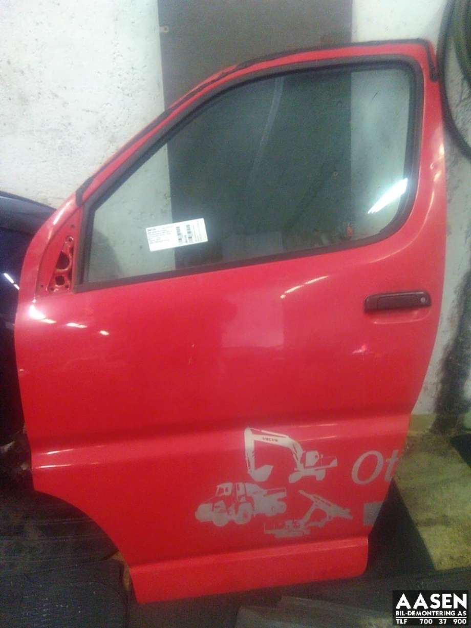 Dør venstre foran til Toyota Hiace 2007-2012 (Fase 3) (67002-26180|)