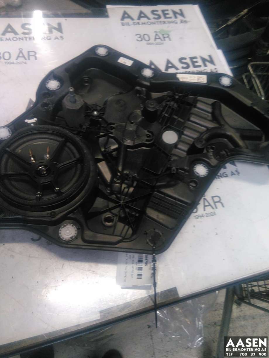 Ruteheis høyre bak til Ford Fiesta, 2017-->> (Type VII)