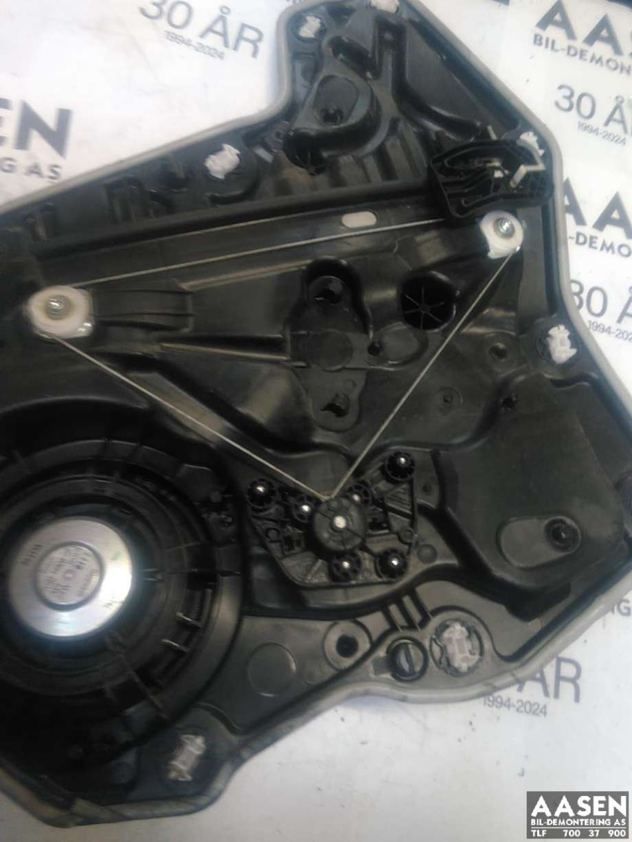 Ruteheis høyre bak til Ford Fiesta 2017-->> (Type VII)