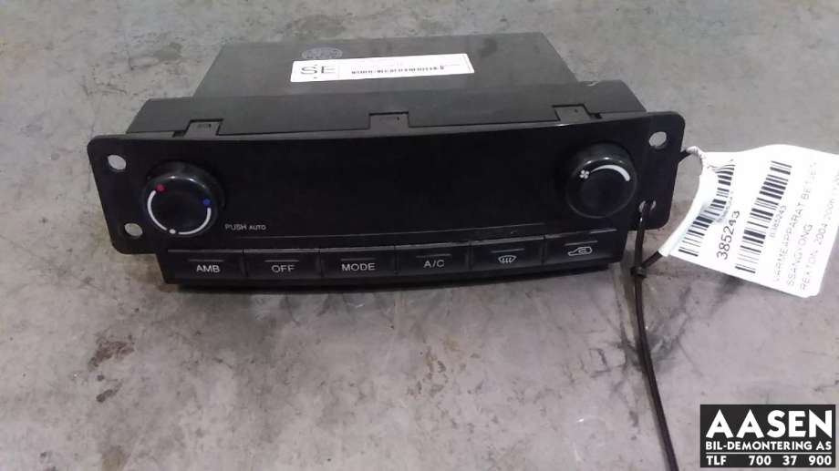 Varmeapparat betjening til SsangYong Rexton, 2004-2006 (Fase 2) (Y200) (Y200) (68700-08510)