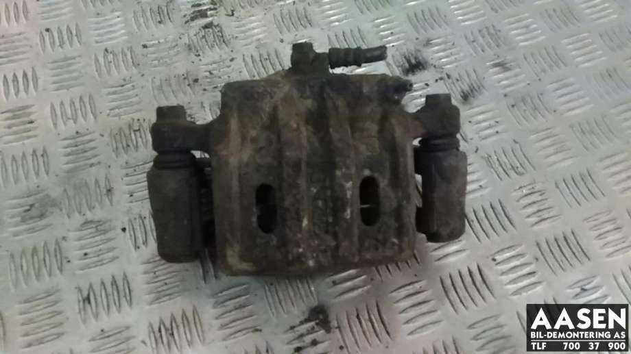 Bremsecaliper venstre foran til Mitsubishi Outlander, 2007-2010 (Type II, Fase 1)  (MR370775)