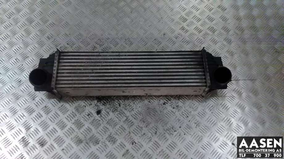 Intercooler til BMW 5-Serie, 2010-2017 (F10/F11) (F10/F11) (17 51 7 805 629)