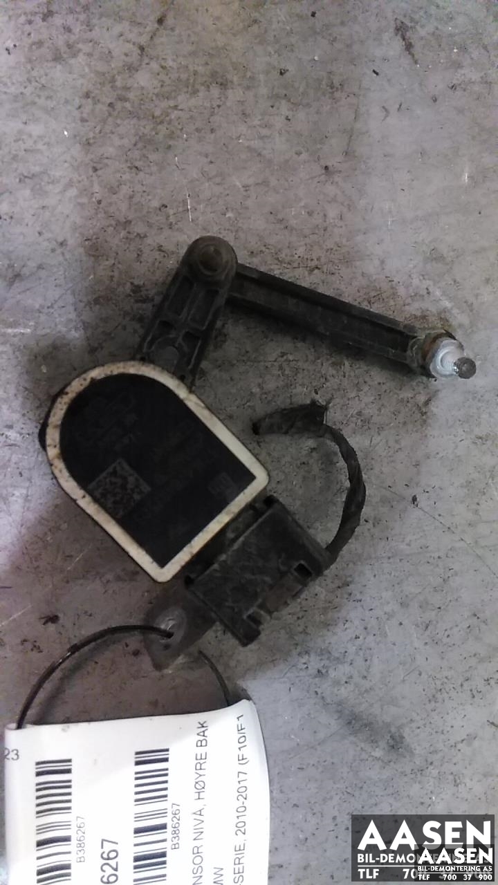 Sensor nivå, høyre bak til BMW 5-Serie, 2010-2017 (F10/F11) (F10/F11) (37 14 6 784 075)