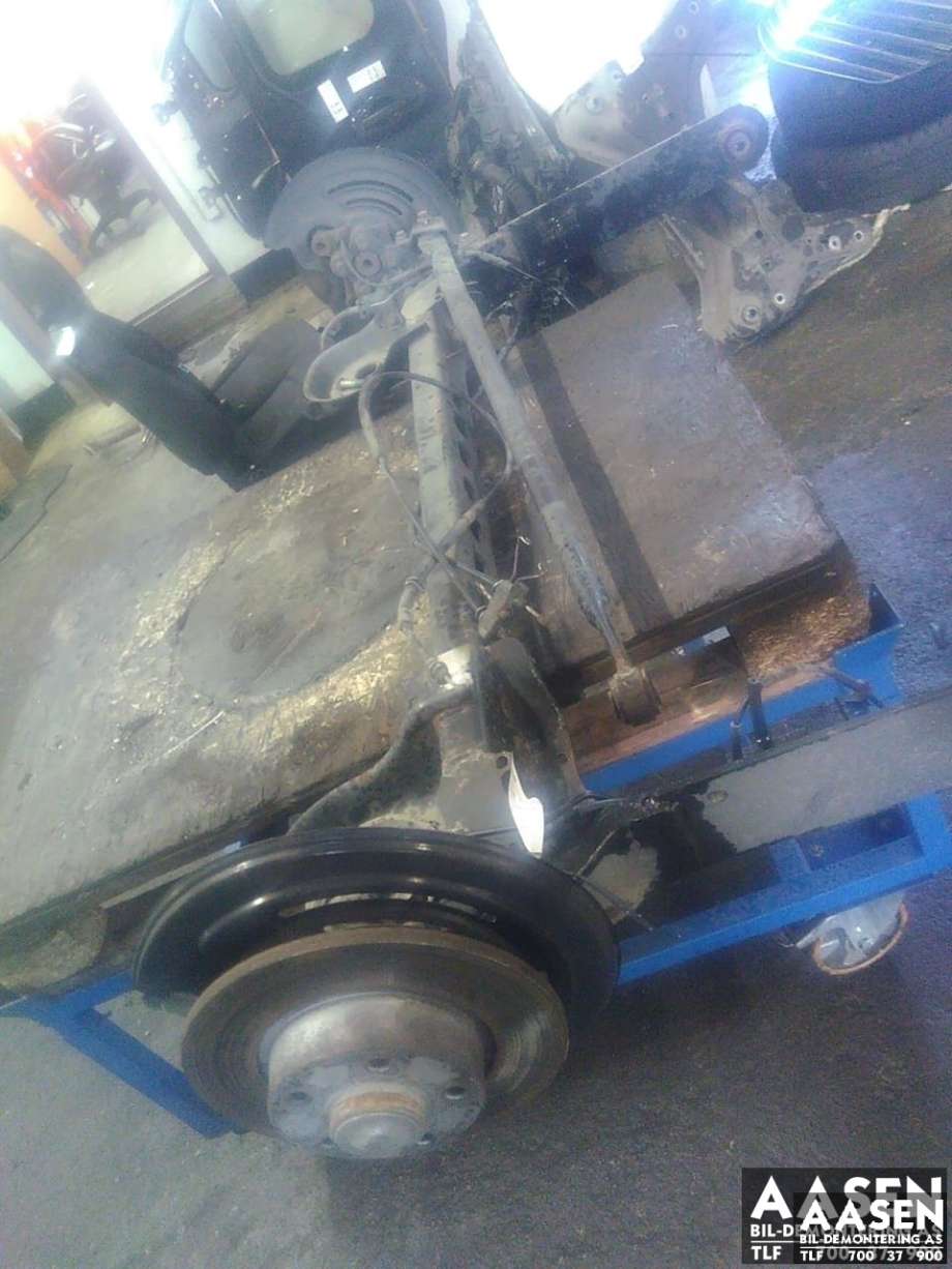 Bakaksel til Opel Vivaro B 2014-2019  (93458081|)
