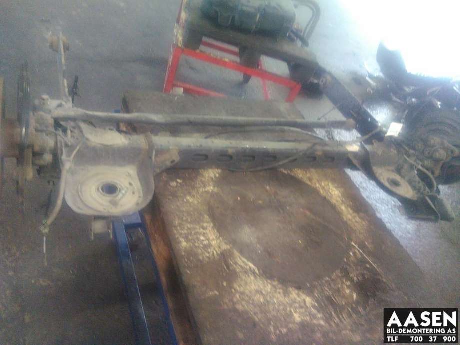 Bakaksel til Opel Vivaro B 2014-2019  (93458081|)