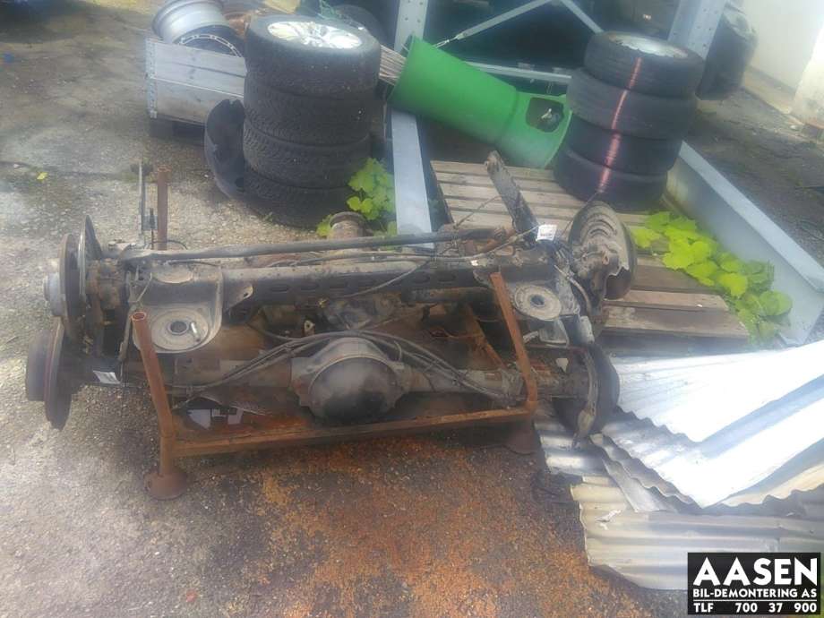 Bakaksel til Opel Vivaro B 2014-2019  (93458081|)